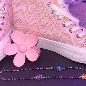 “Daisy daze necklace” $7 diy by me!